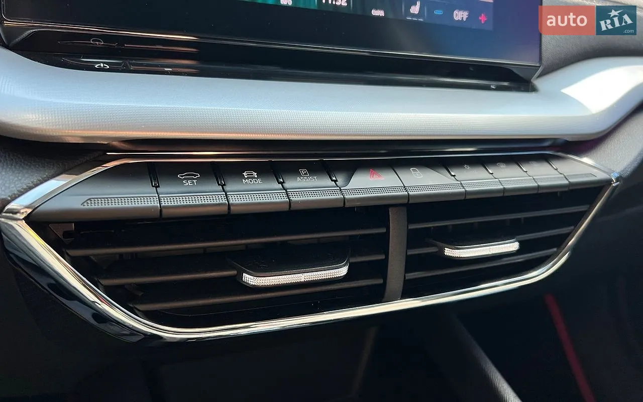 2020 Skoda Octavia - мініатюра 16