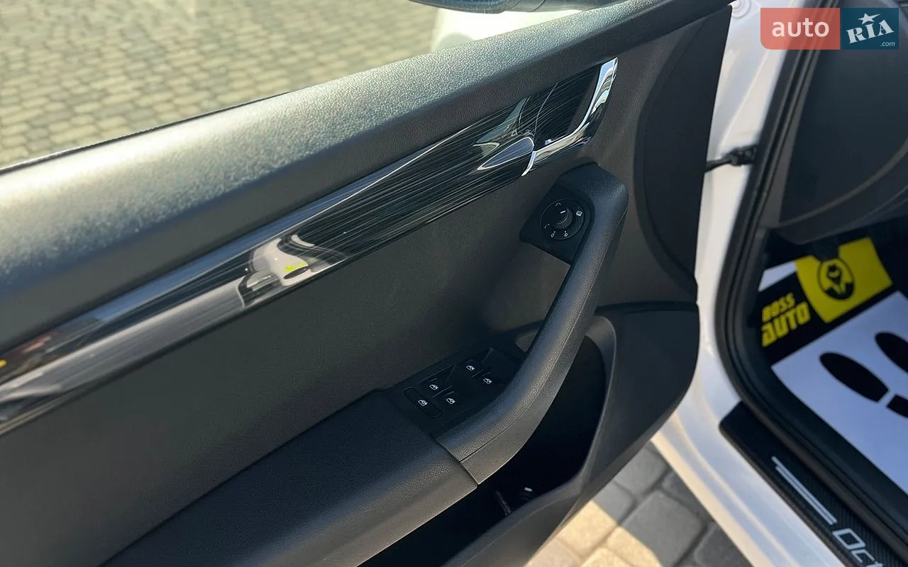 2017 Skoda Octavia - мініатюра 27
