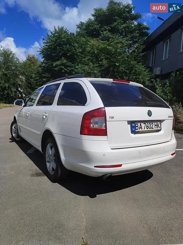2012 Skoda Octavia - мініатюра 16