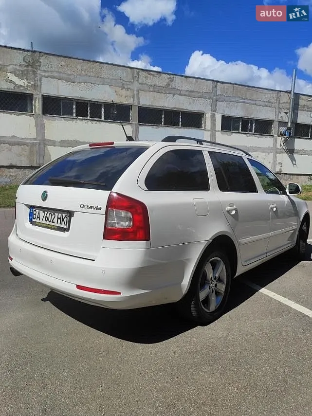 2012 Skoda Octavia - мініатюра 18