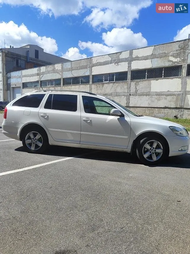 2012 Skoda Octavia - мініатюра 19
