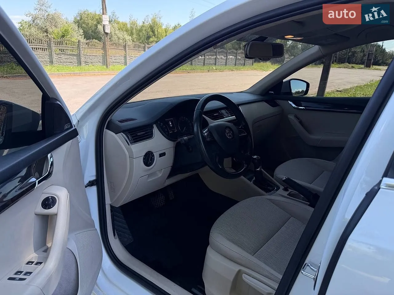 2013 Skoda Octavia - мініатюра 11