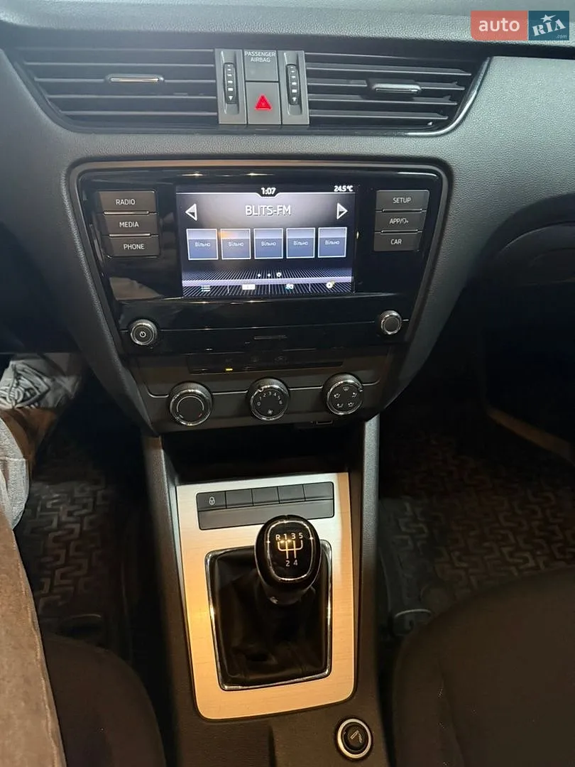 2019 Skoda Octavia - мініатюра 27