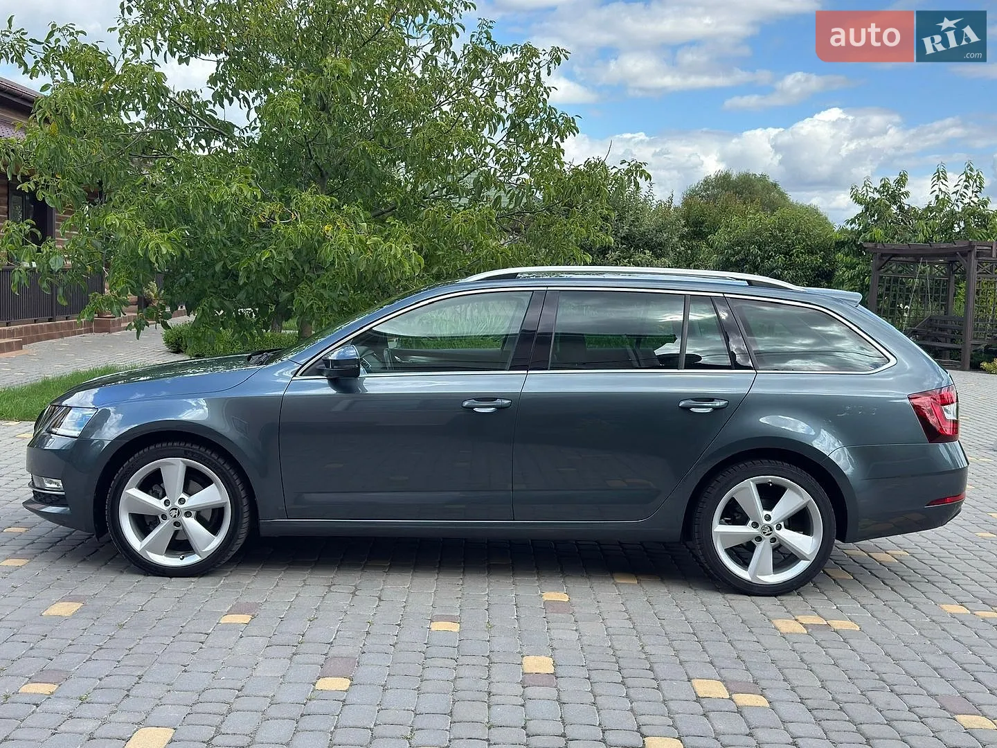 2019 Skoda Octavia - мініатюра 9