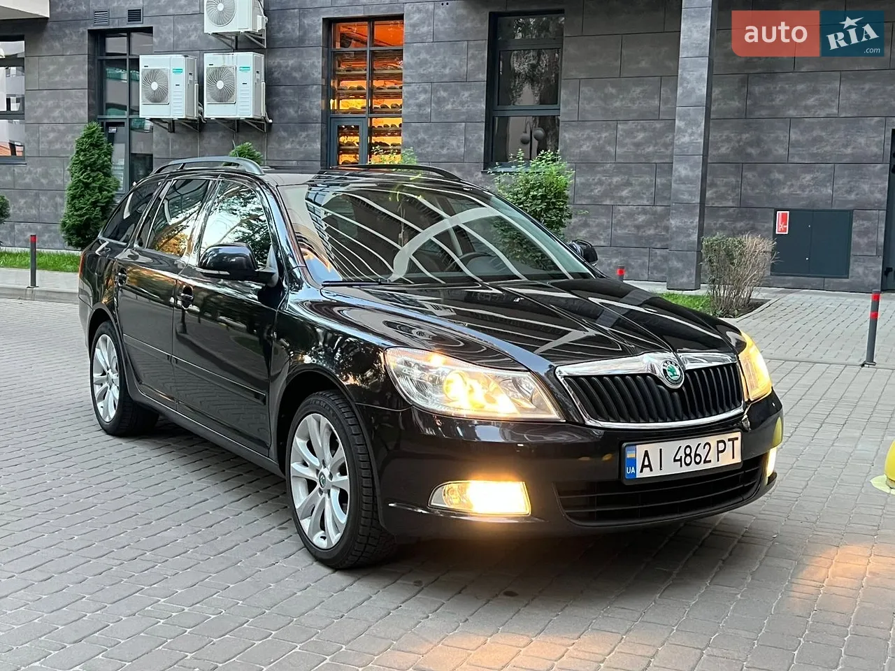2010 Skoda Octavia - мініатюра 15