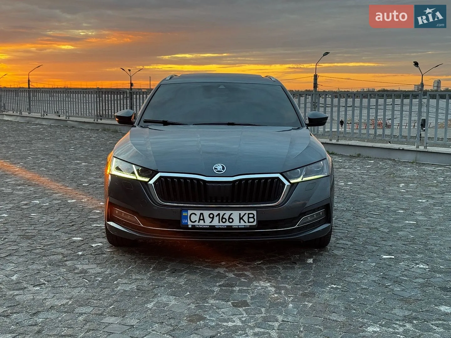 2020 Skoda Octavia - фото 1