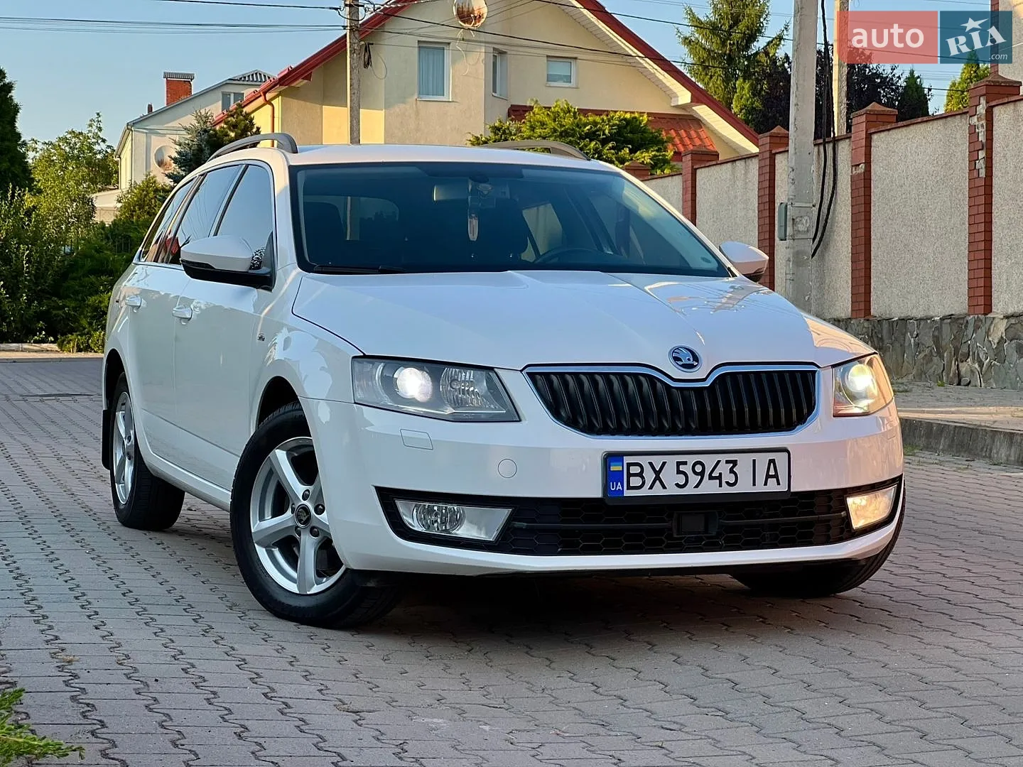 2015 Skoda Octavia - мініатюра 2