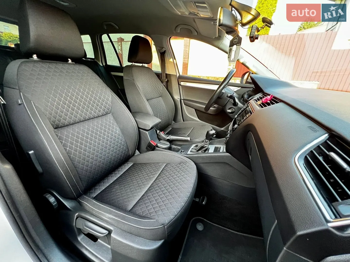 2015 Skoda Octavia - мініатюра 58