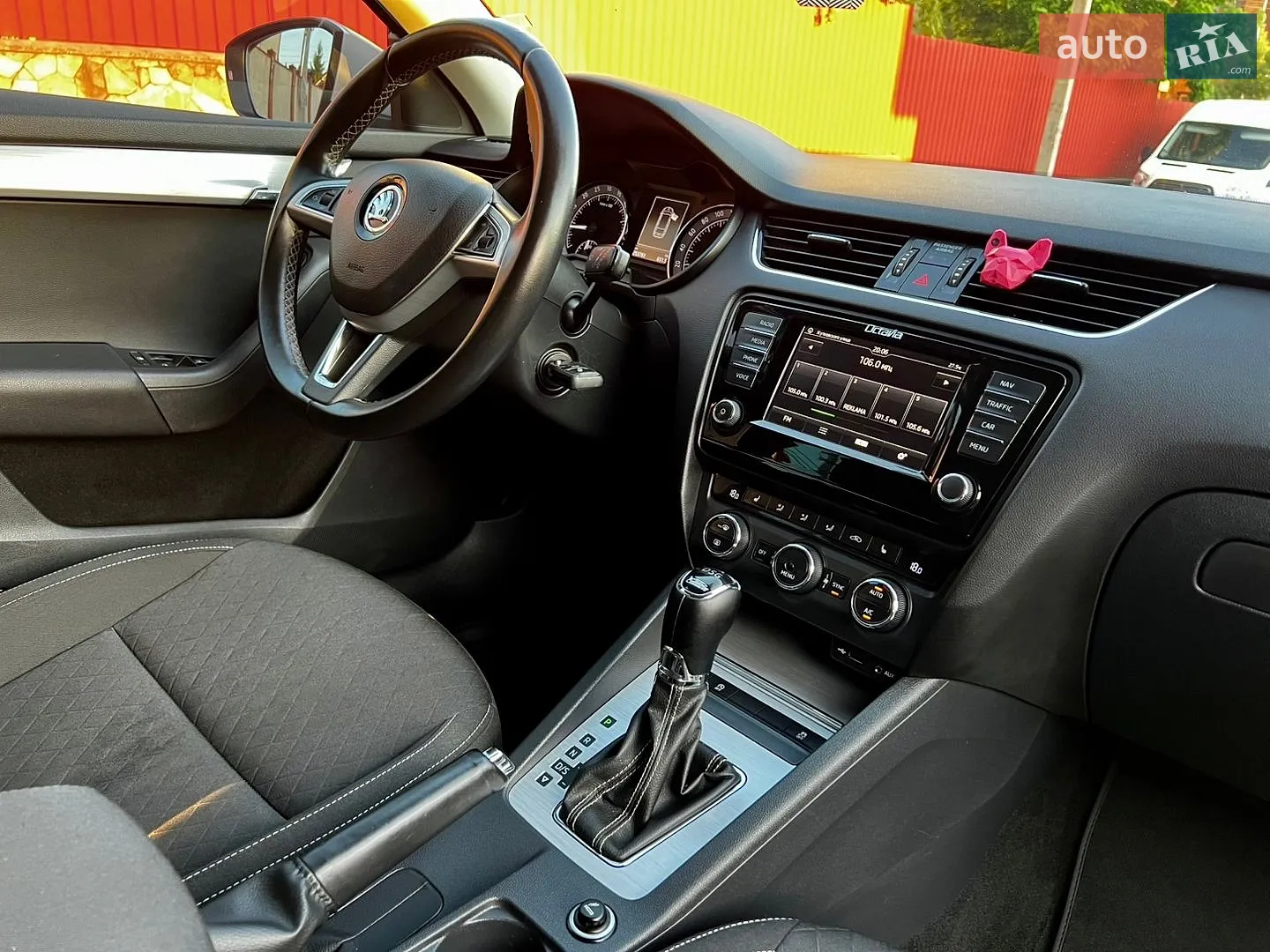 2015 Skoda Octavia - мініатюра 60