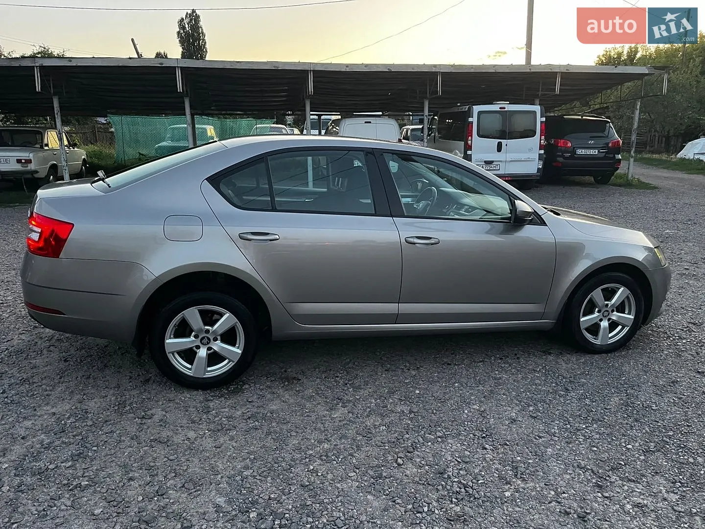2017 Skoda Octavia - мініатюра 2