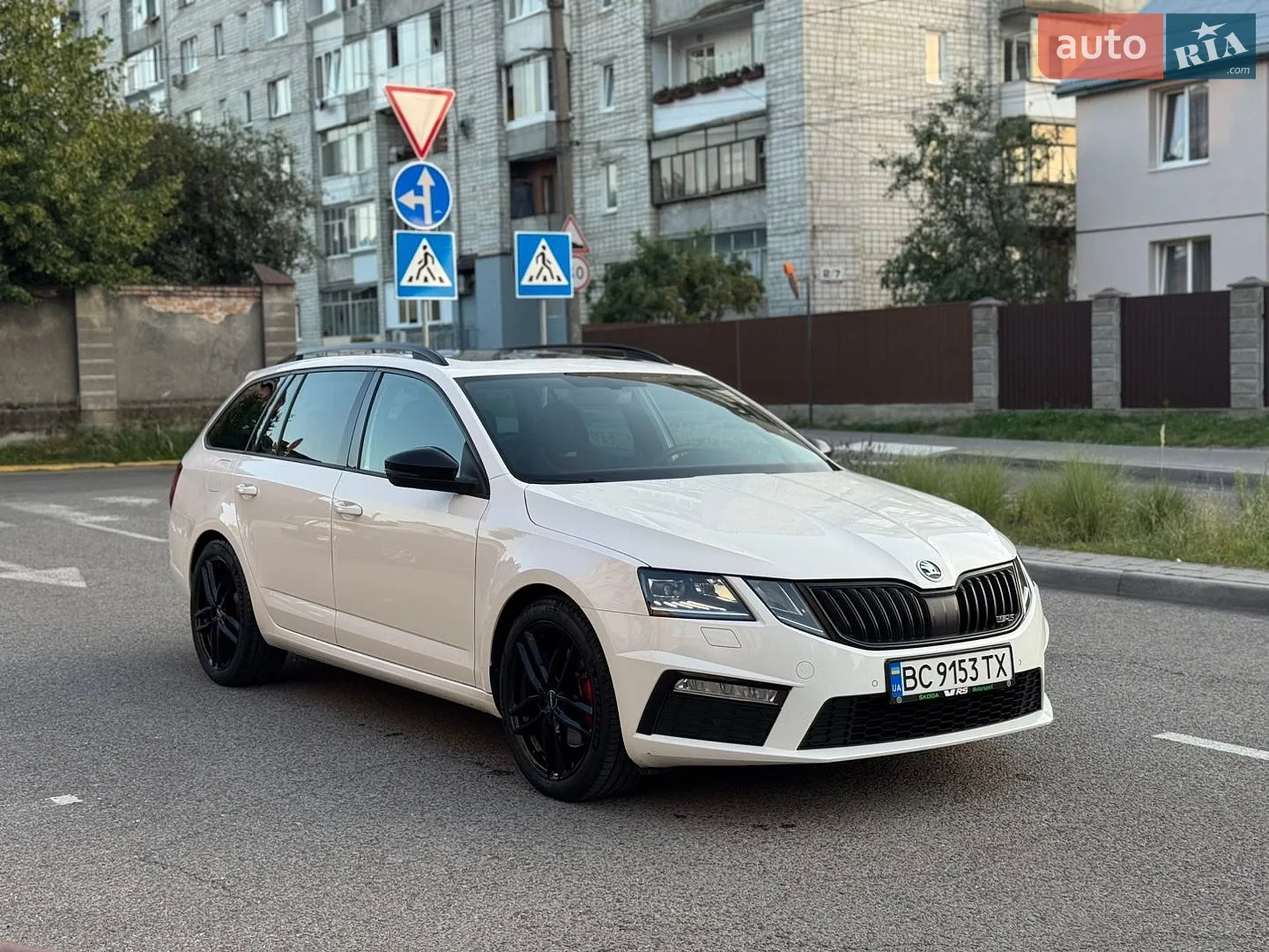 2017 Skoda Octavia - мініатюра 10