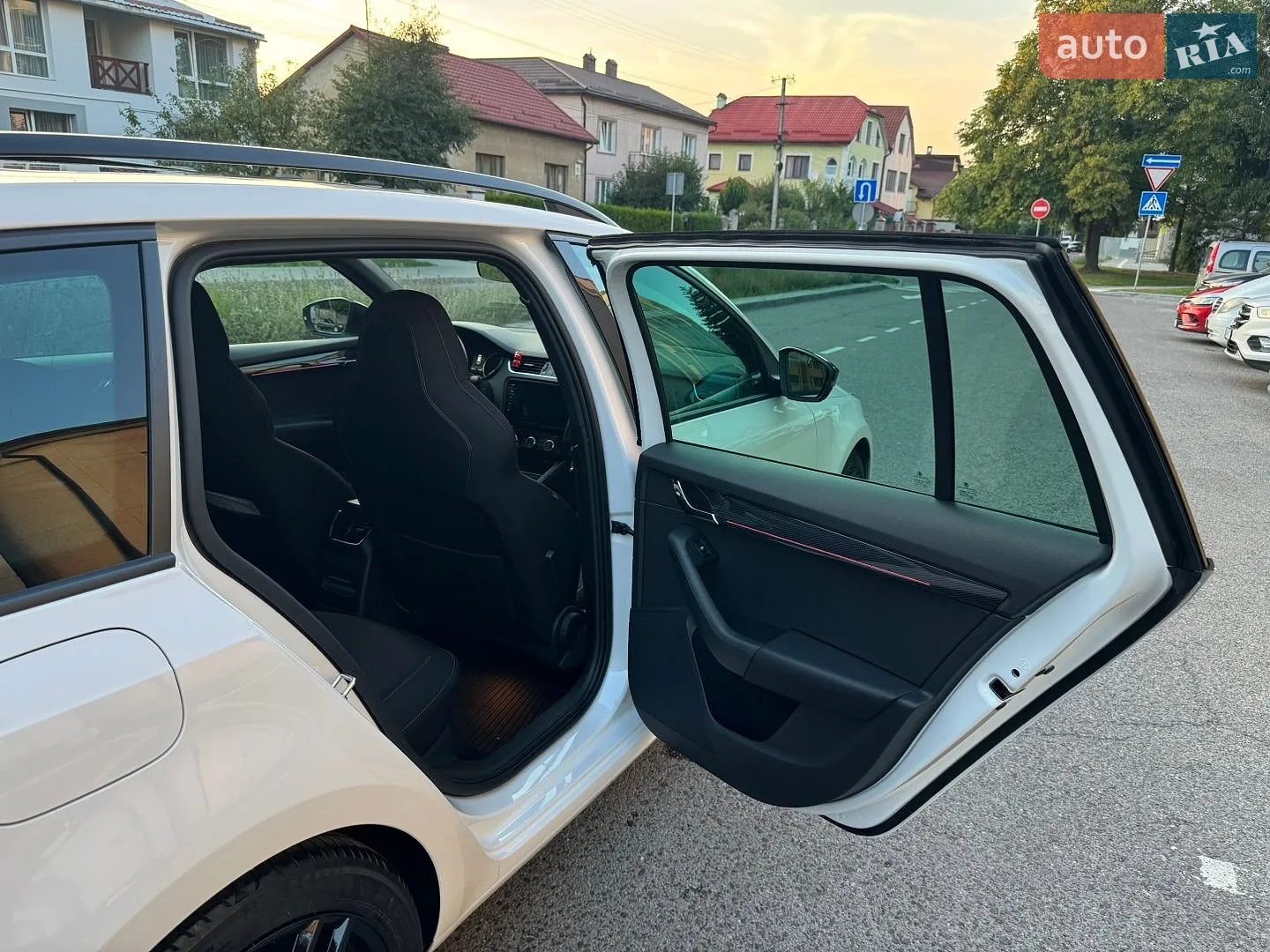 2017 Skoda Octavia - мініатюра 50