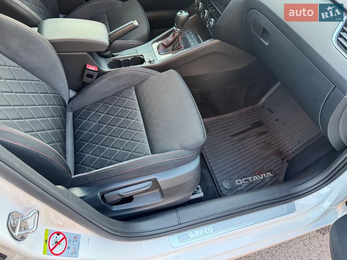 2017 Skoda Octavia - мініатюра 57