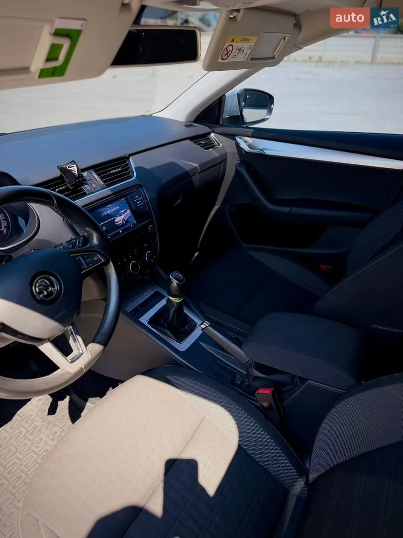 2017 Skoda Octavia - мініатюра 19