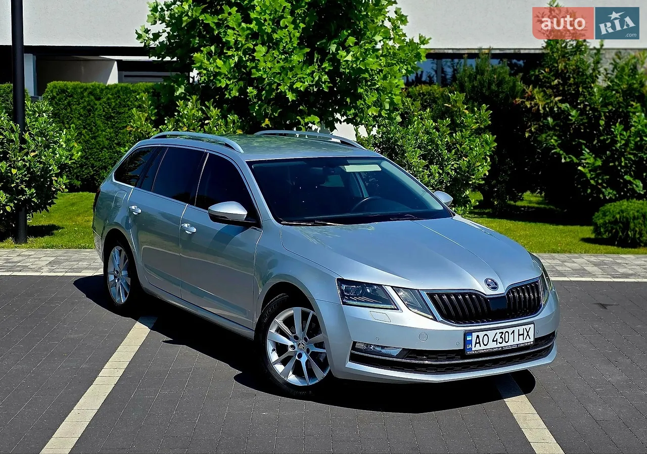 2017 Skoda Octavia - мініатюра 17