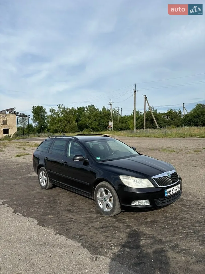 2011 Skoda Octavia - мініатюра 46