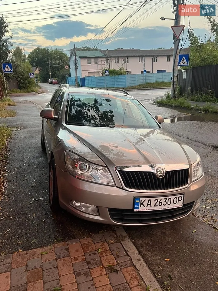 2011 Skoda Octavia - мініатюра 9