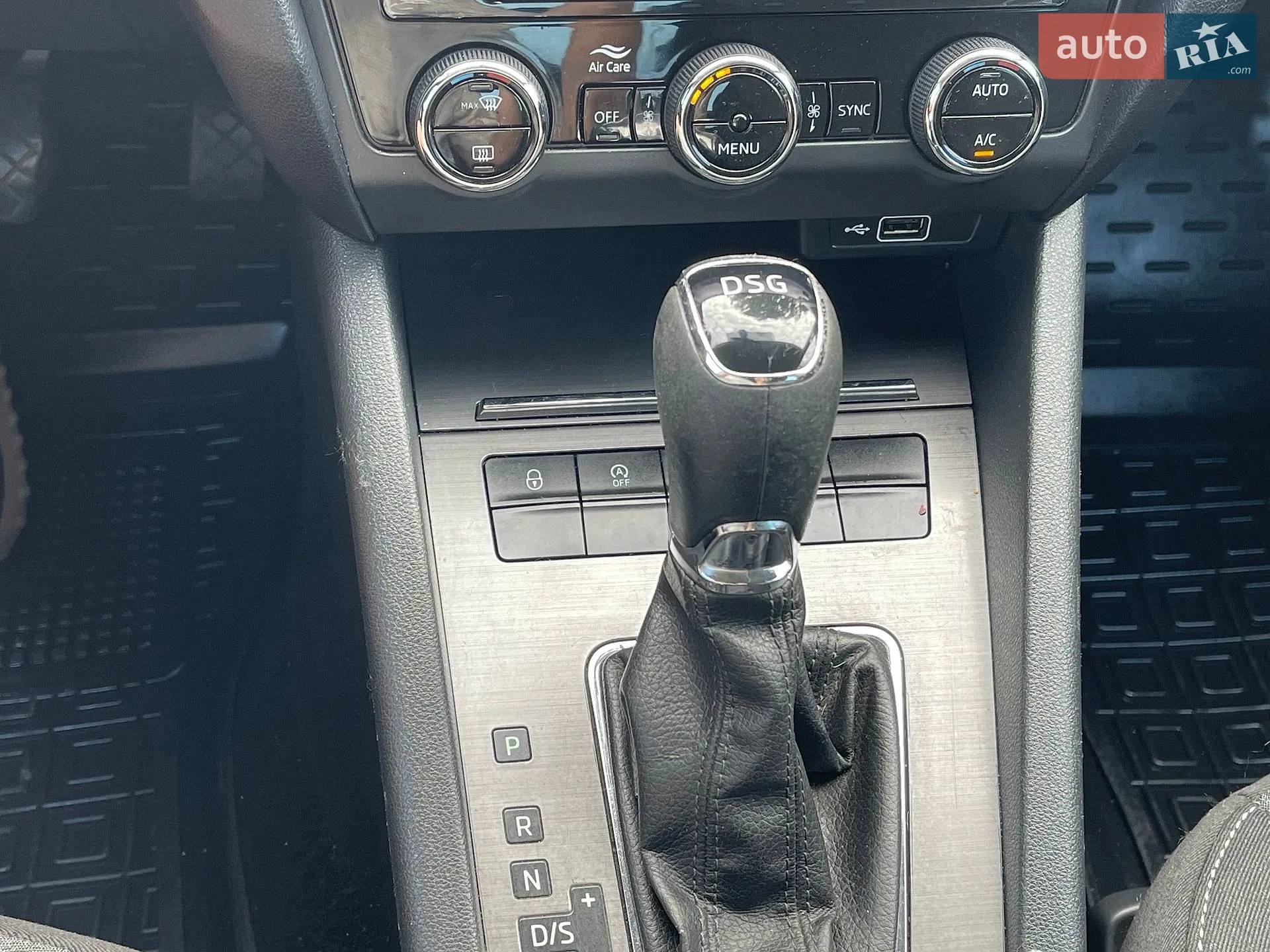 2019 Skoda Octavia - мініатюра 19