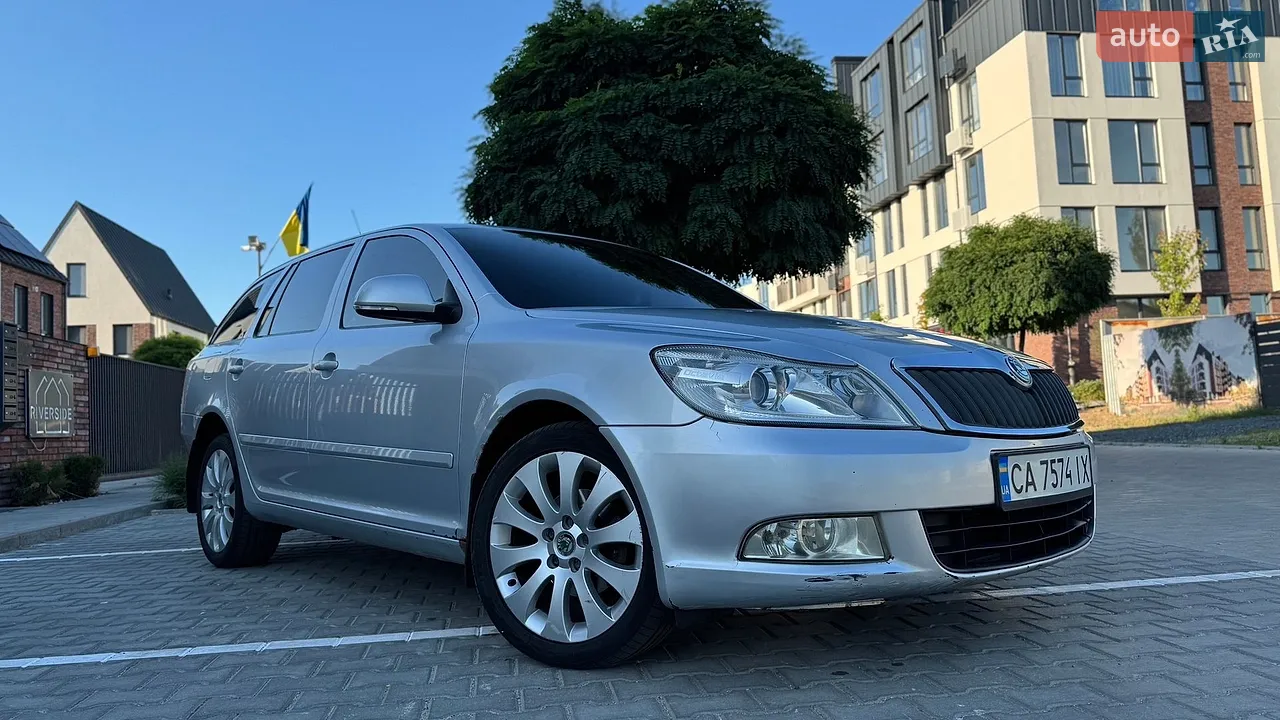 2010 Skoda Octavia - мініатюра 15