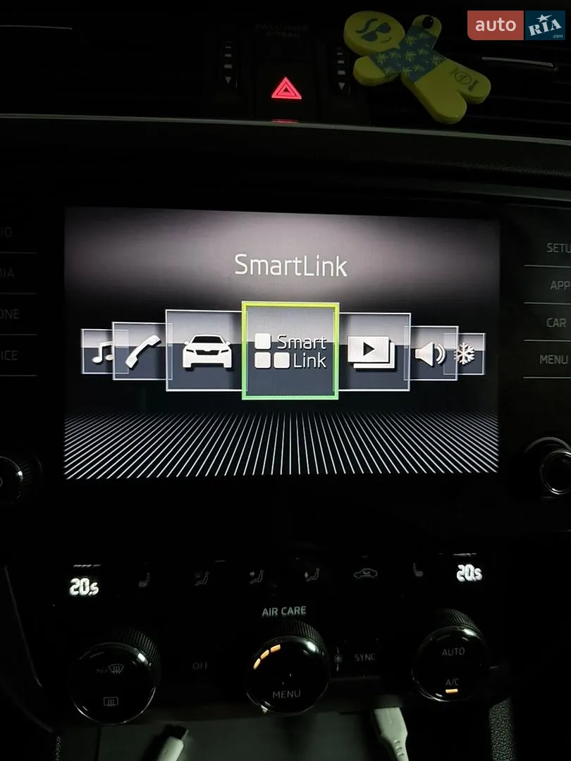 2017 Skoda Octavia - мініатюра 12