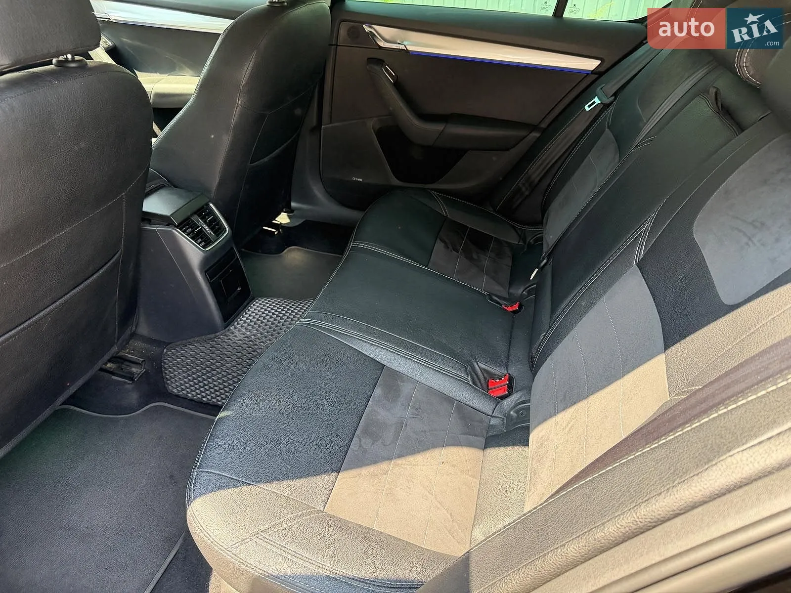 2015 Skoda Octavia - мініатюра 25