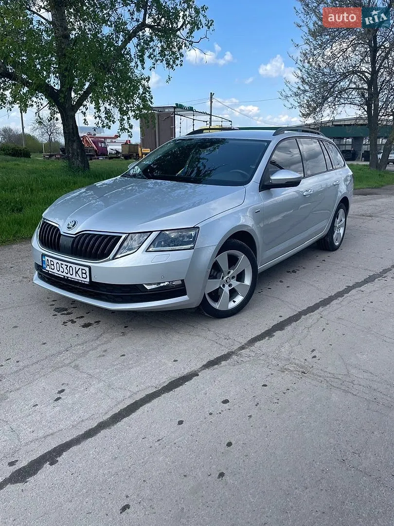 2018 Skoda Octavia - фото 1
