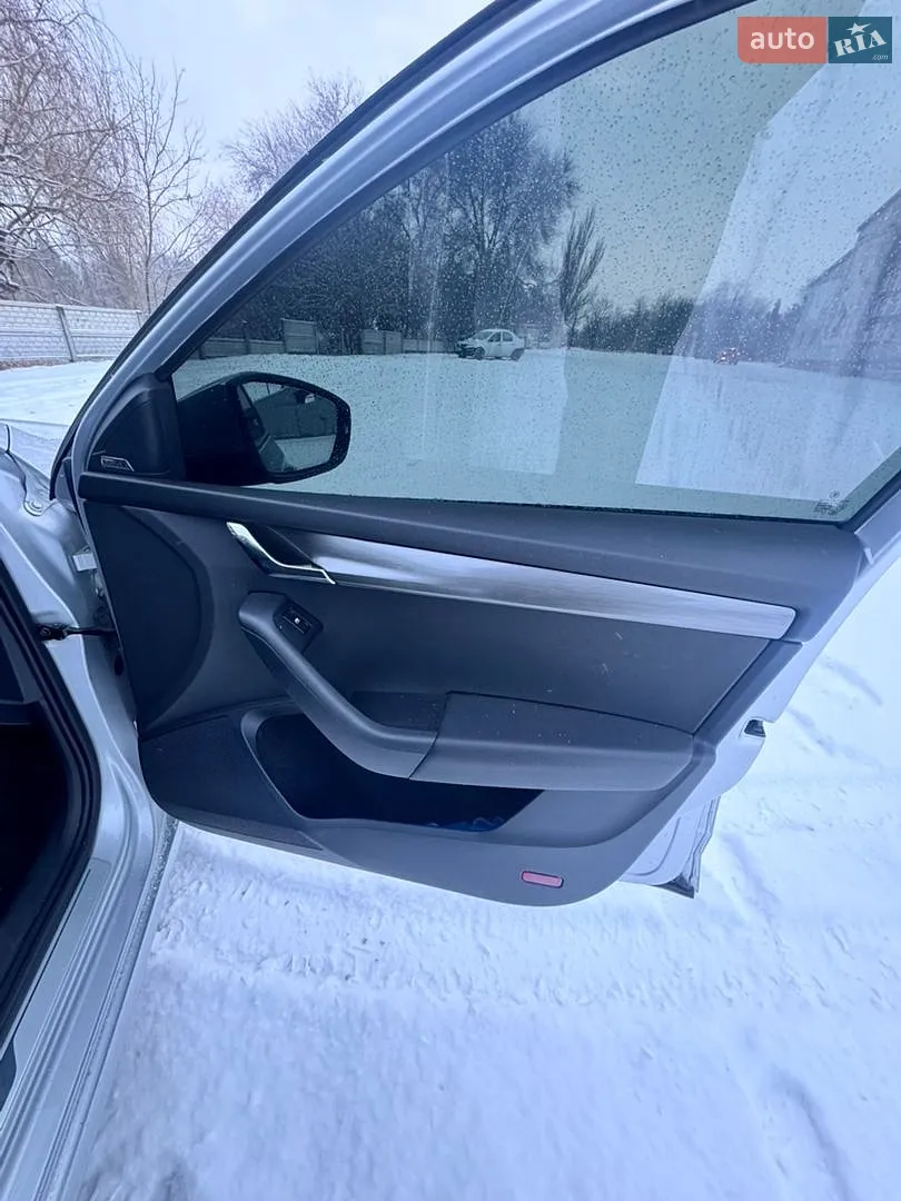 2018 Skoda Octavia - мініатюра 19