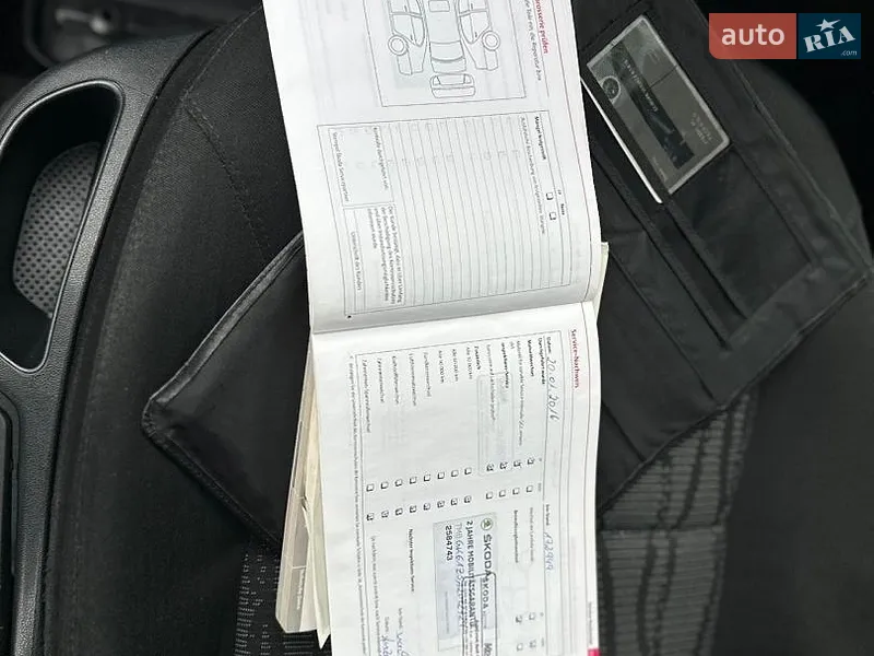 Универсал Skoda Octavia 2009 в Владимире документ