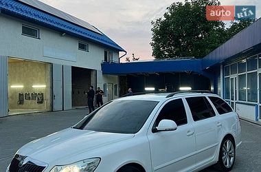 Универсал Skoda Octavia 2012 в Кременце