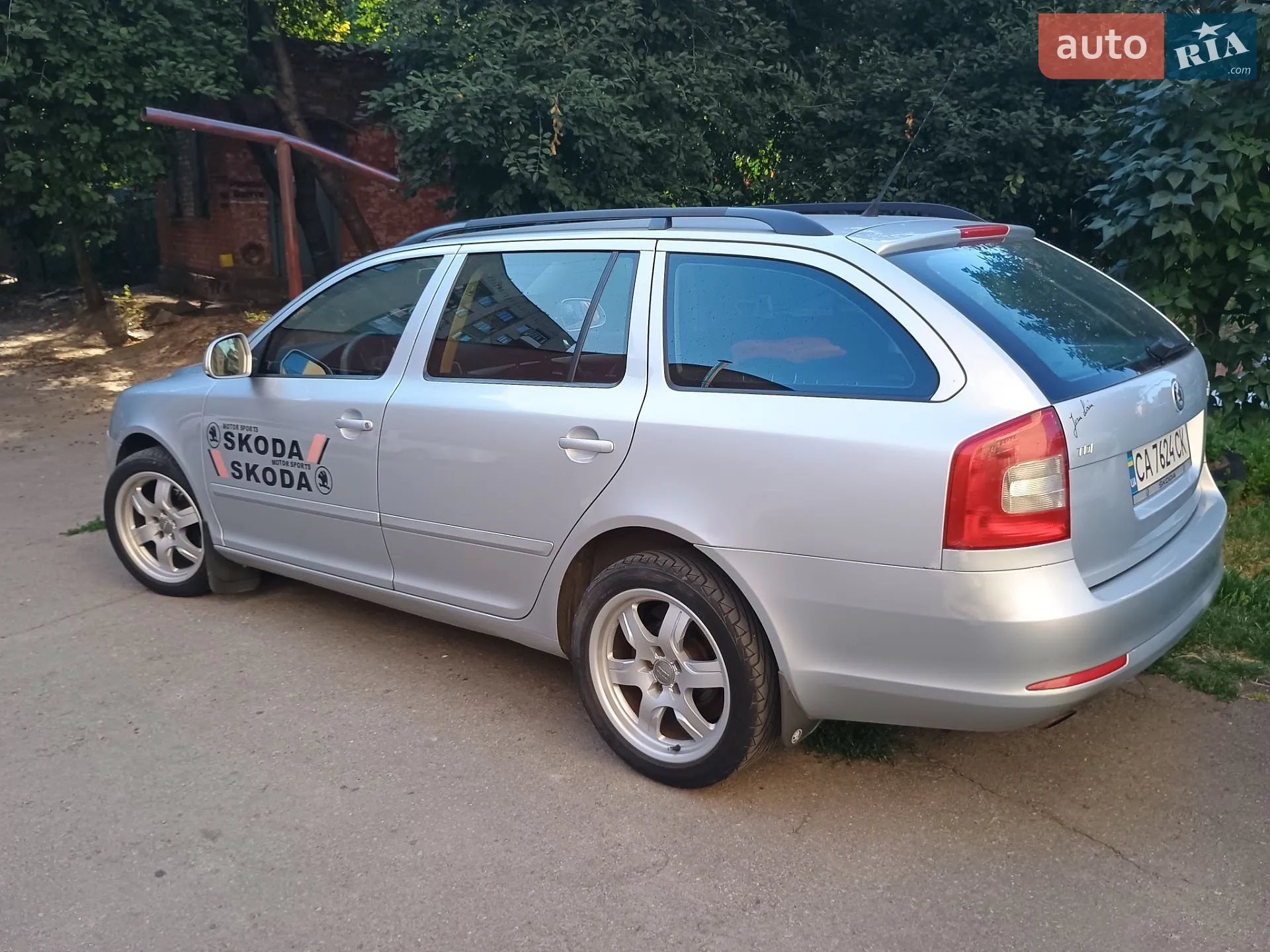 2010 Skoda Octavia - мініатюра 7