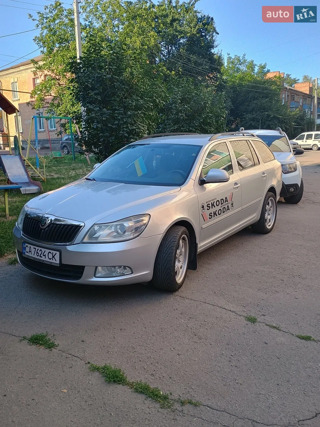 2010 Skoda Octavia - мініатюра 5