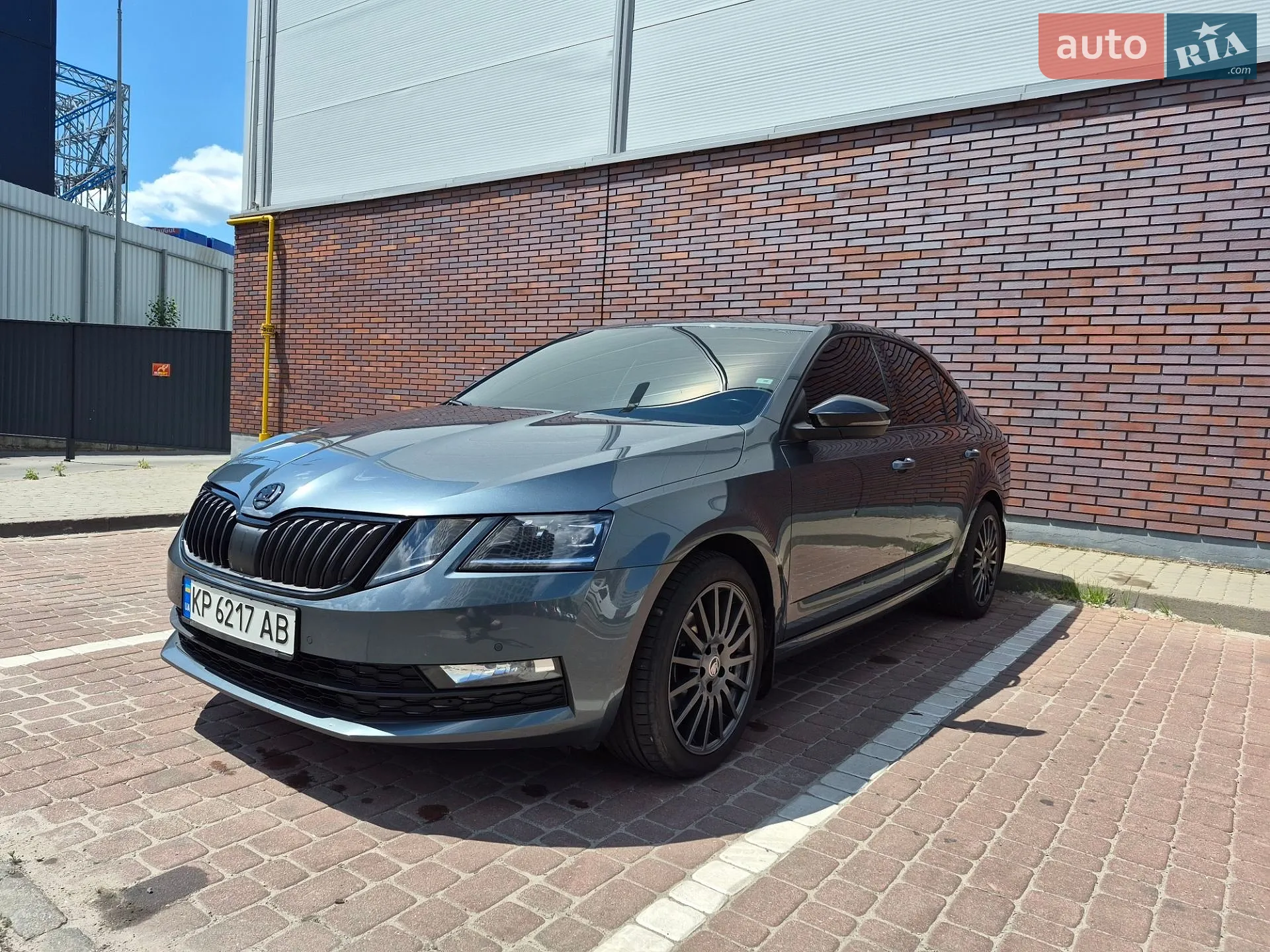 2017 Skoda Octavia - фото 1