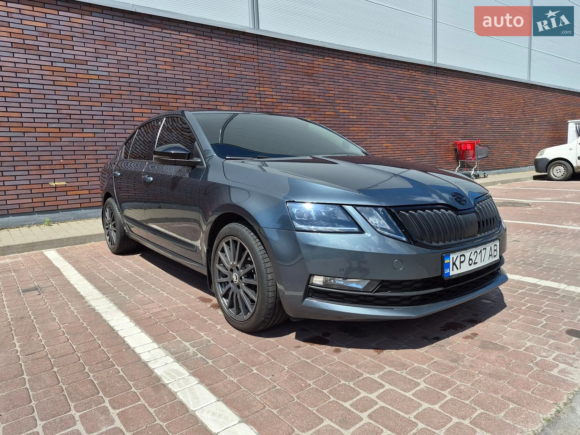 2017 Skoda Octavia - мініатюра 12