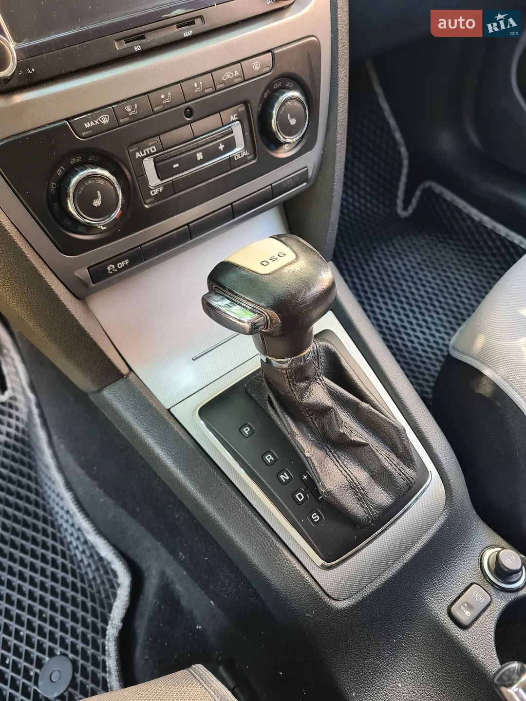 2011 Skoda Octavia - мініатюра 4