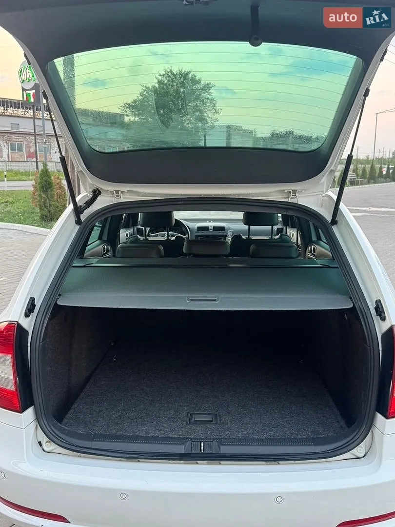 2012 Skoda Octavia - мініатюра 16