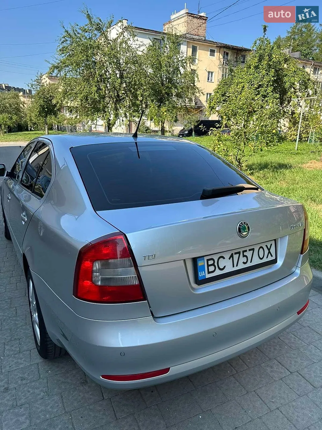 2011 Skoda Octavia - мініатюра 10