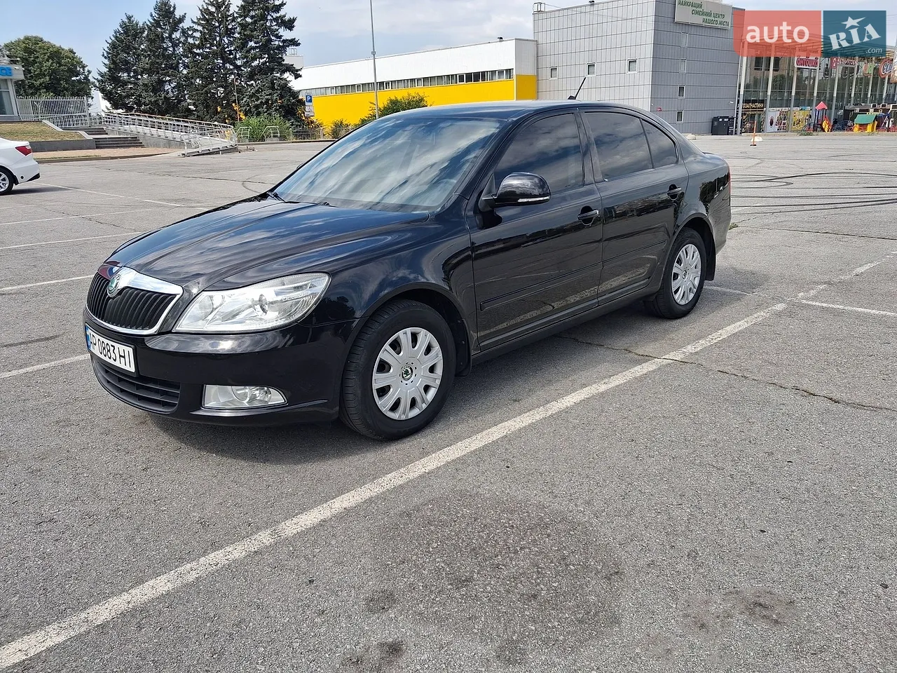 2011 Skoda Octavia - мініатюра 11