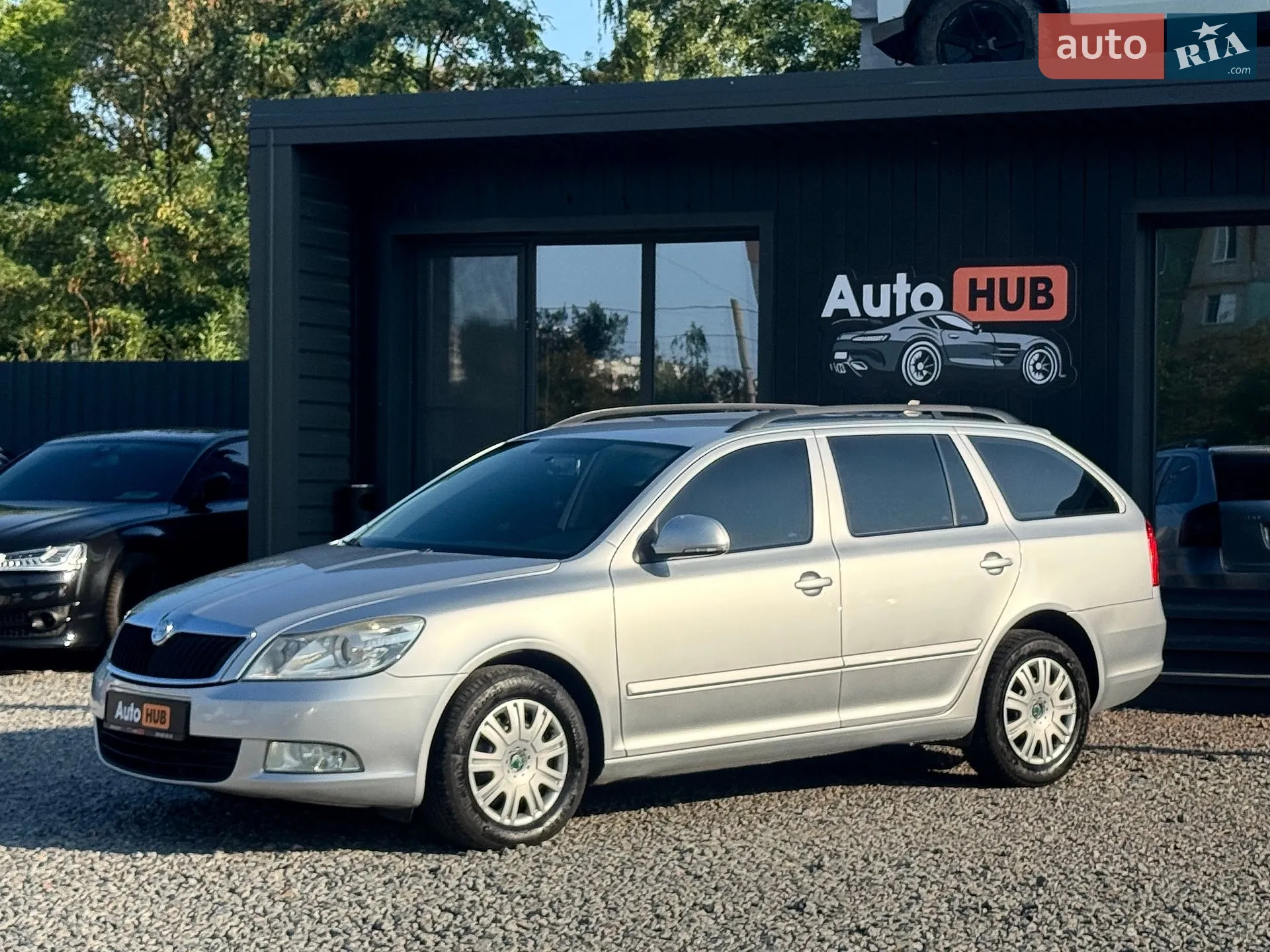 2010 Skoda Octavia - мініатюра 3