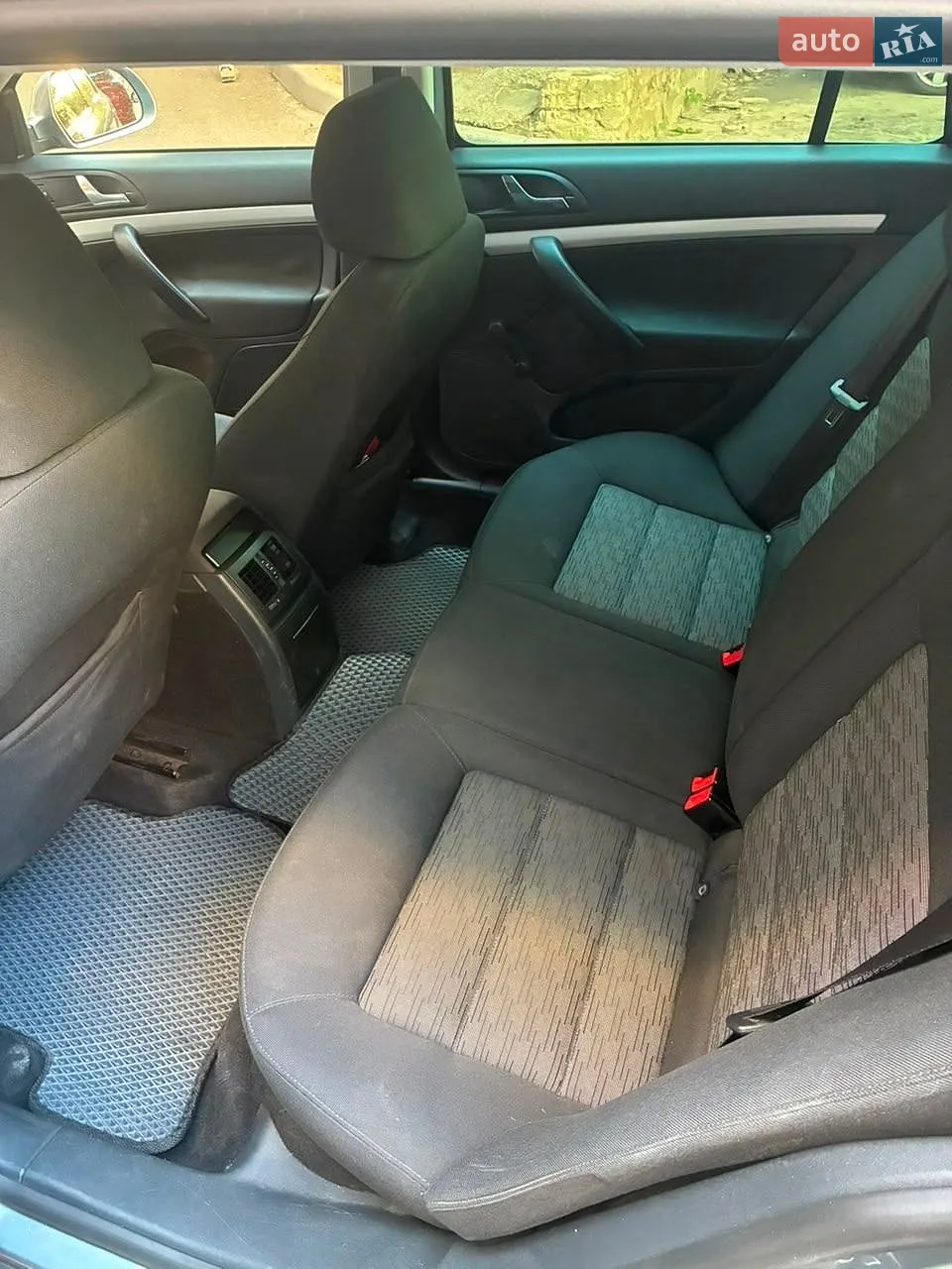 2011 Skoda Octavia - мініатюра 7