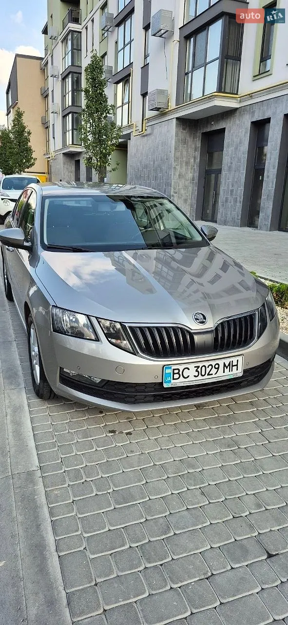 2017 Skoda Octavia - мініатюра 2