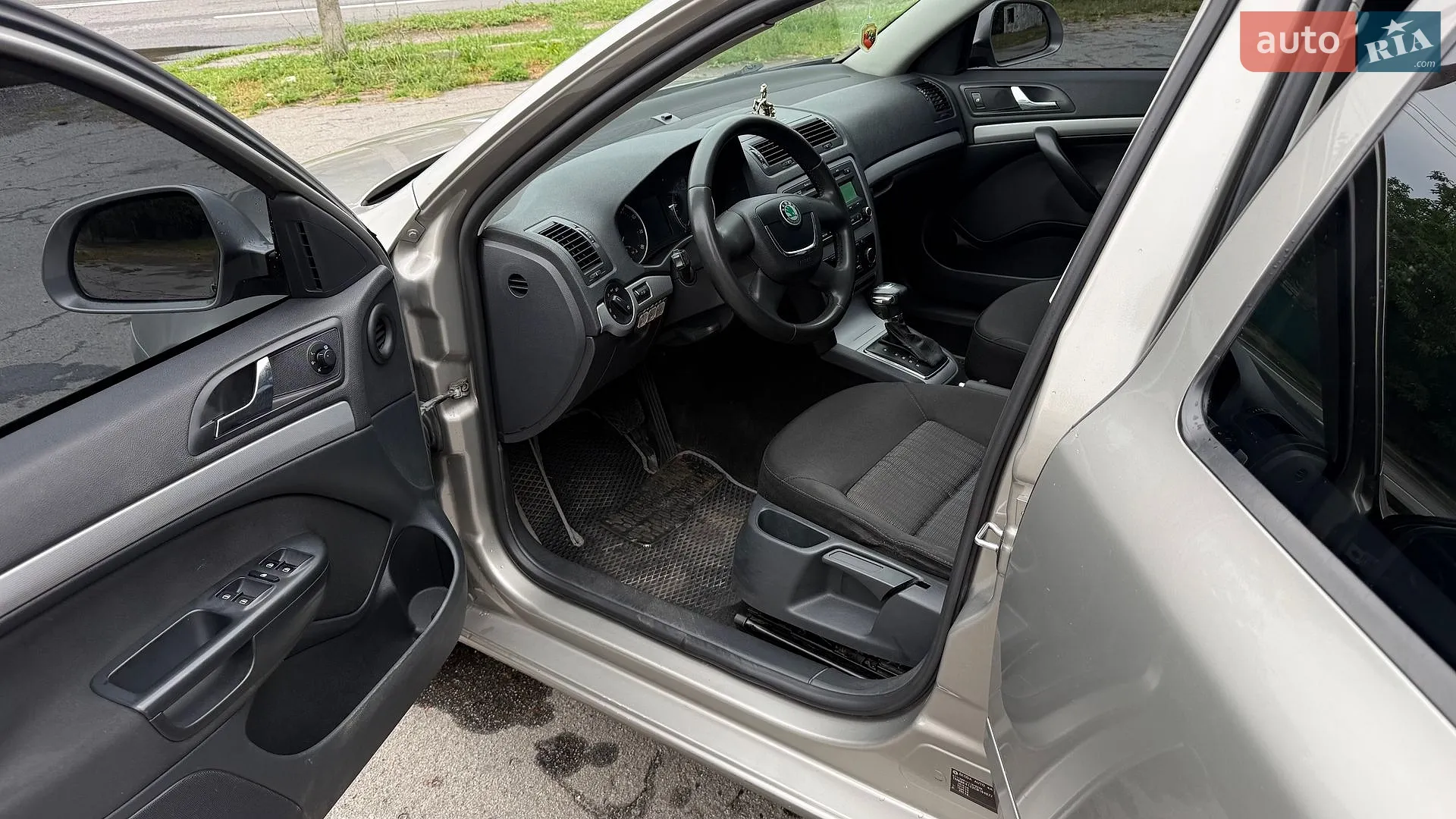 2012 Skoda Octavia - мініатюра 13