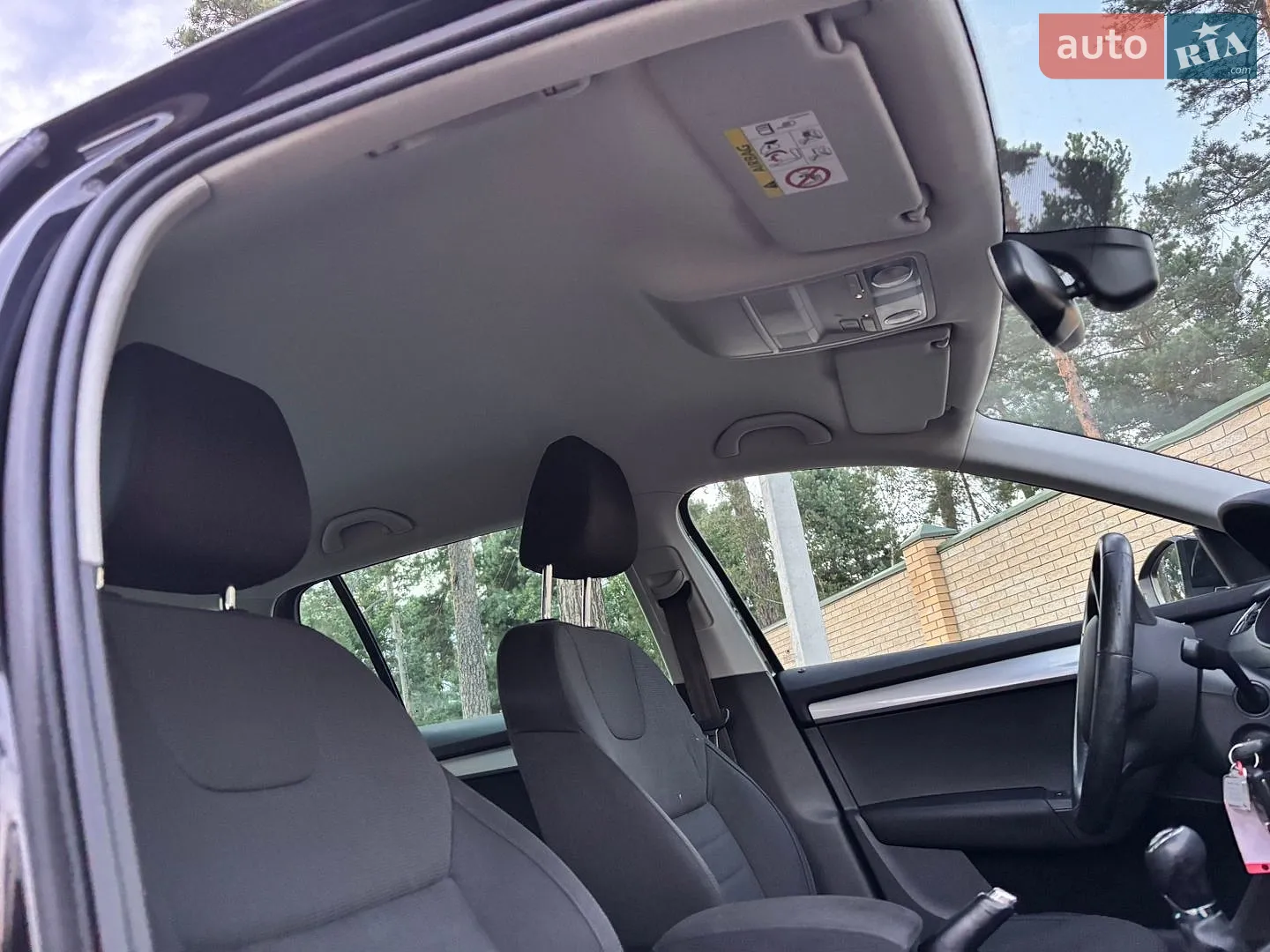 2015 Skoda Octavia - мініатюра 28