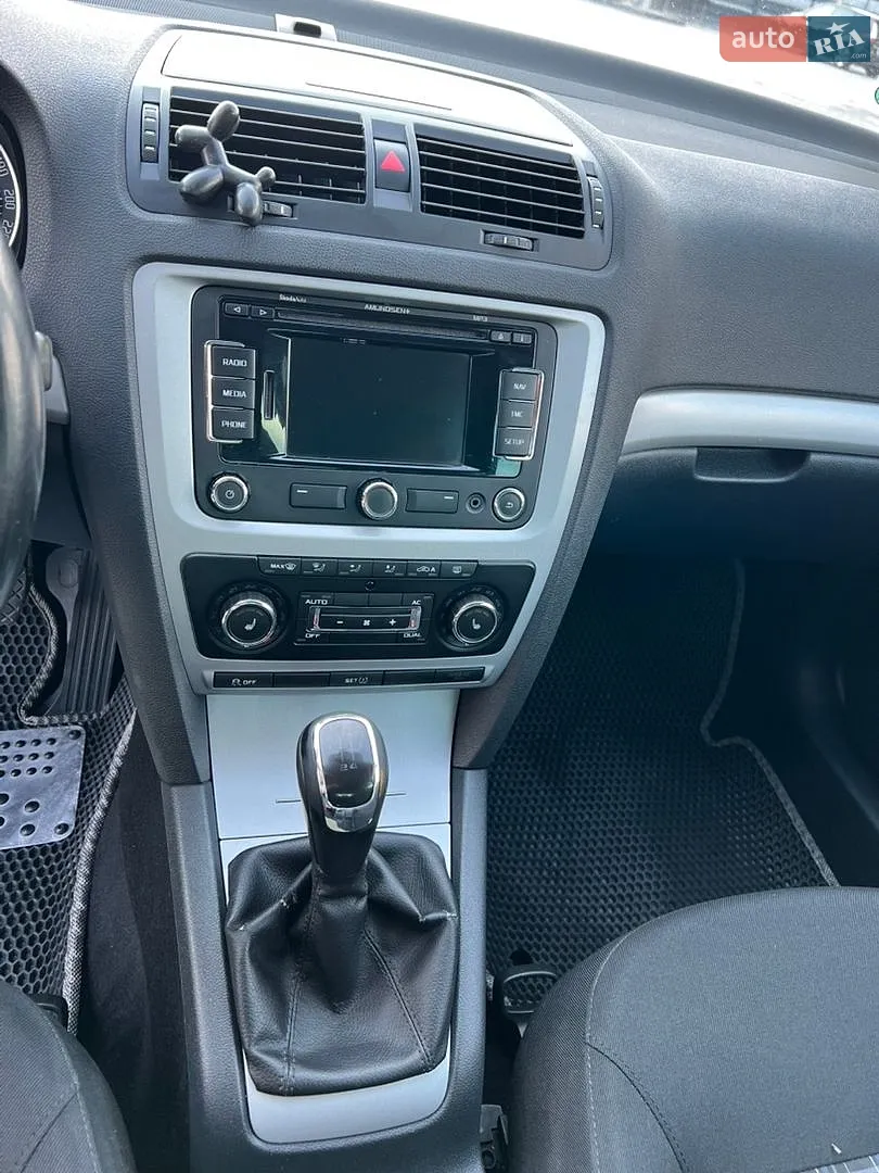 2012 Skoda Octavia - мініатюра 9
