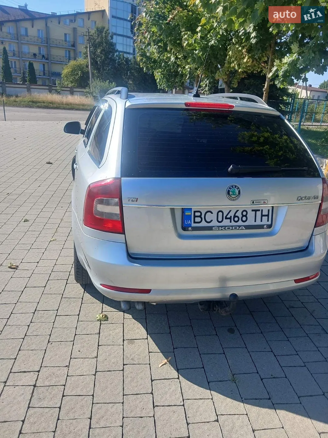2010 Skoda Octavia - мініатюра 5