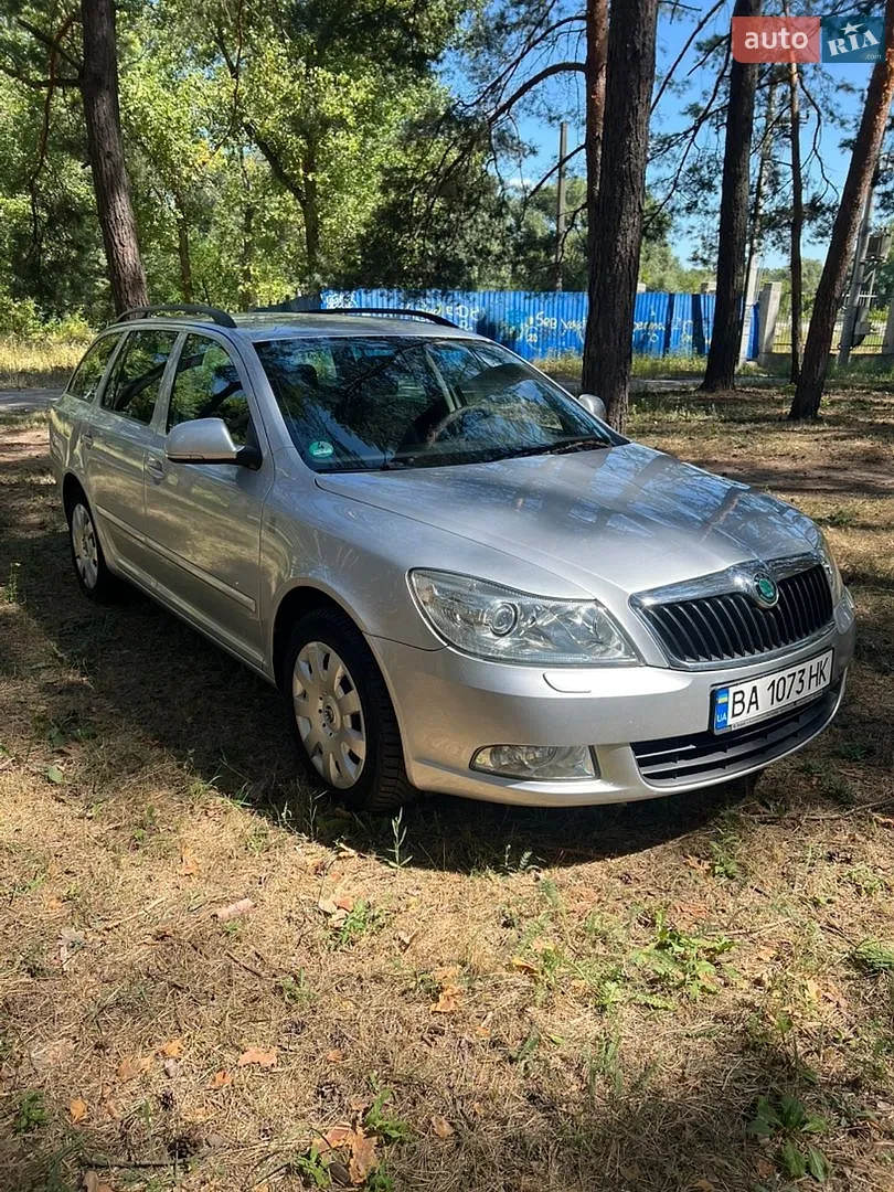 2012 Skoda Octavia - мініатюра 2