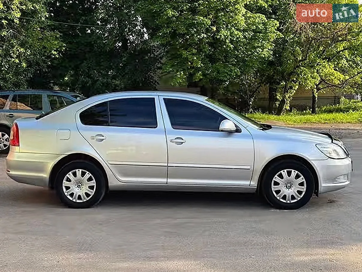 2012 Skoda Octavia - мініатюра 2