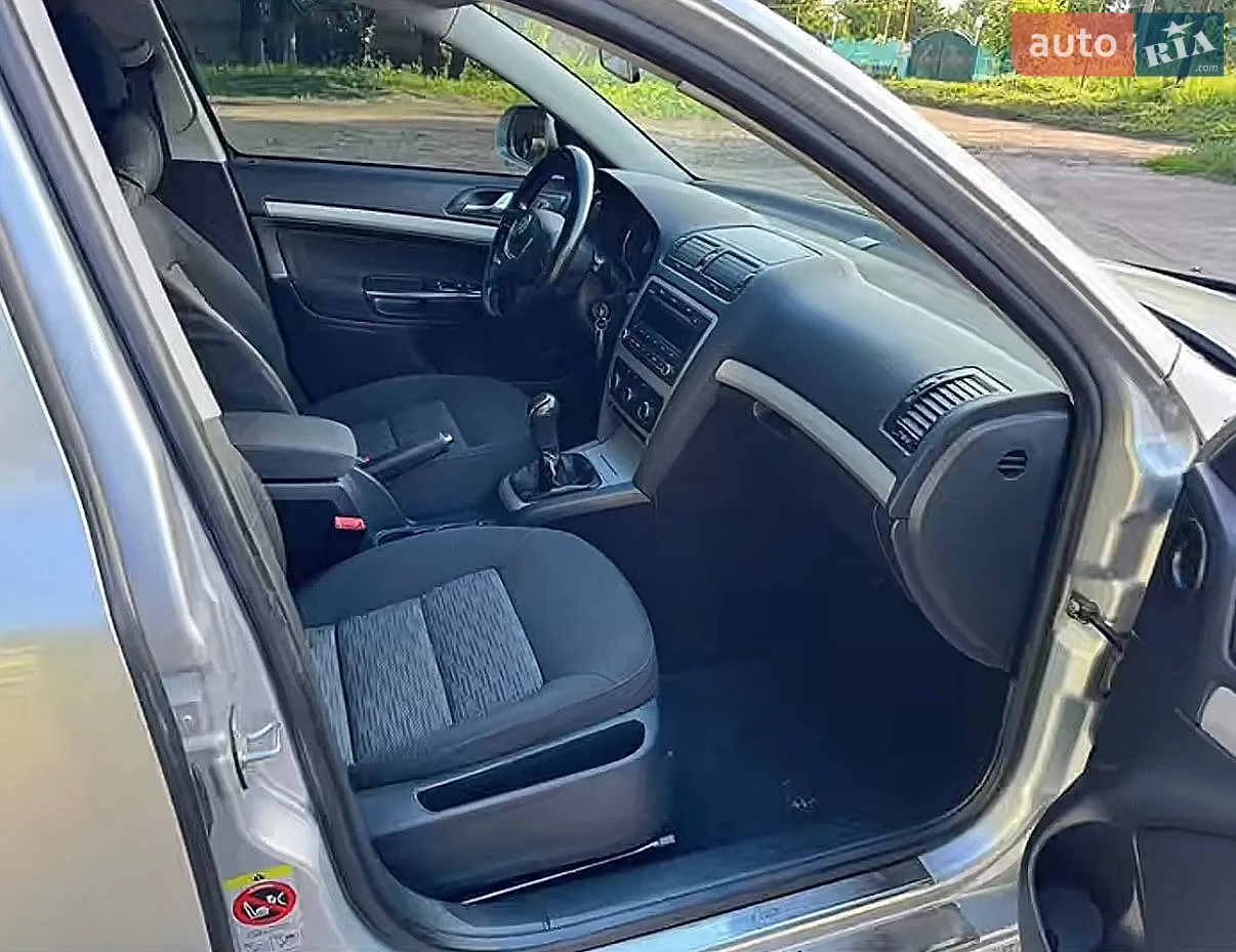 2012 Skoda Octavia - мініатюра 8