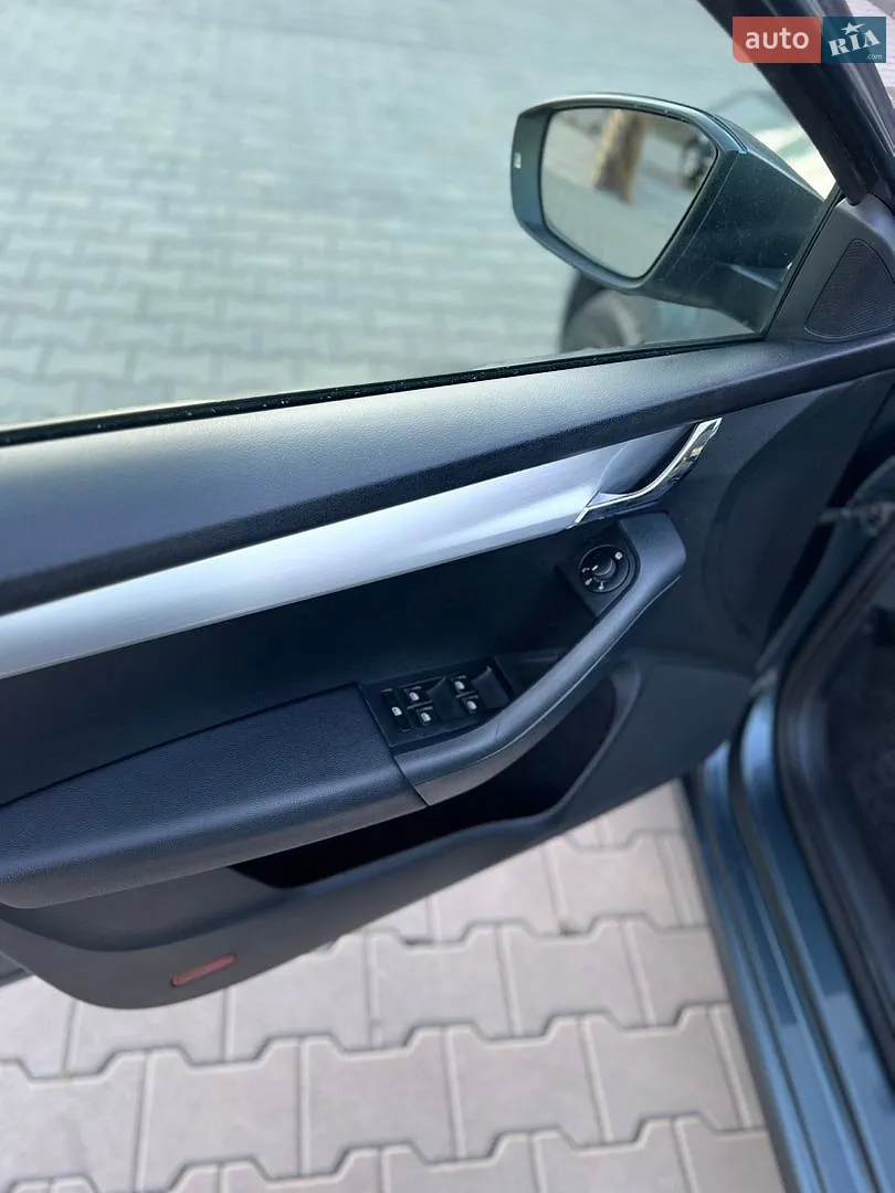 2017 Skoda Octavia - мініатюра 27