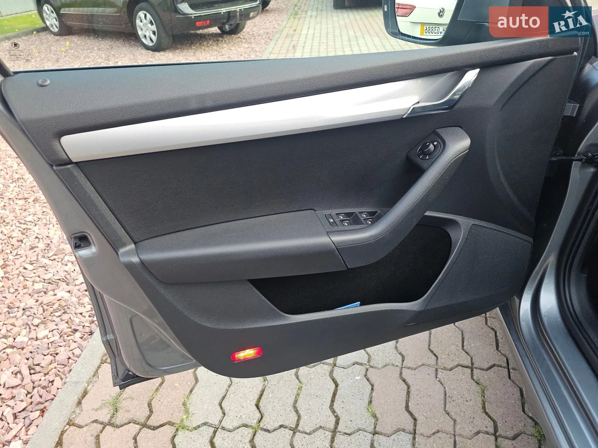 2014 Skoda Octavia - мініатюра 41