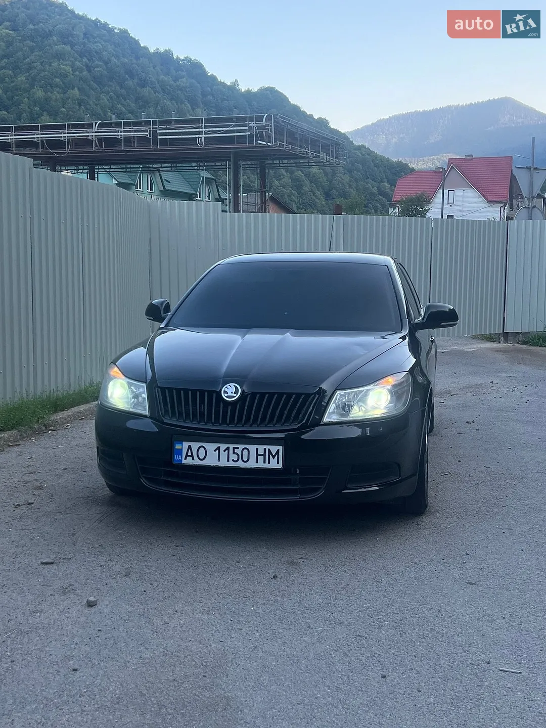 2010 Skoda Octavia - мініатюра 2